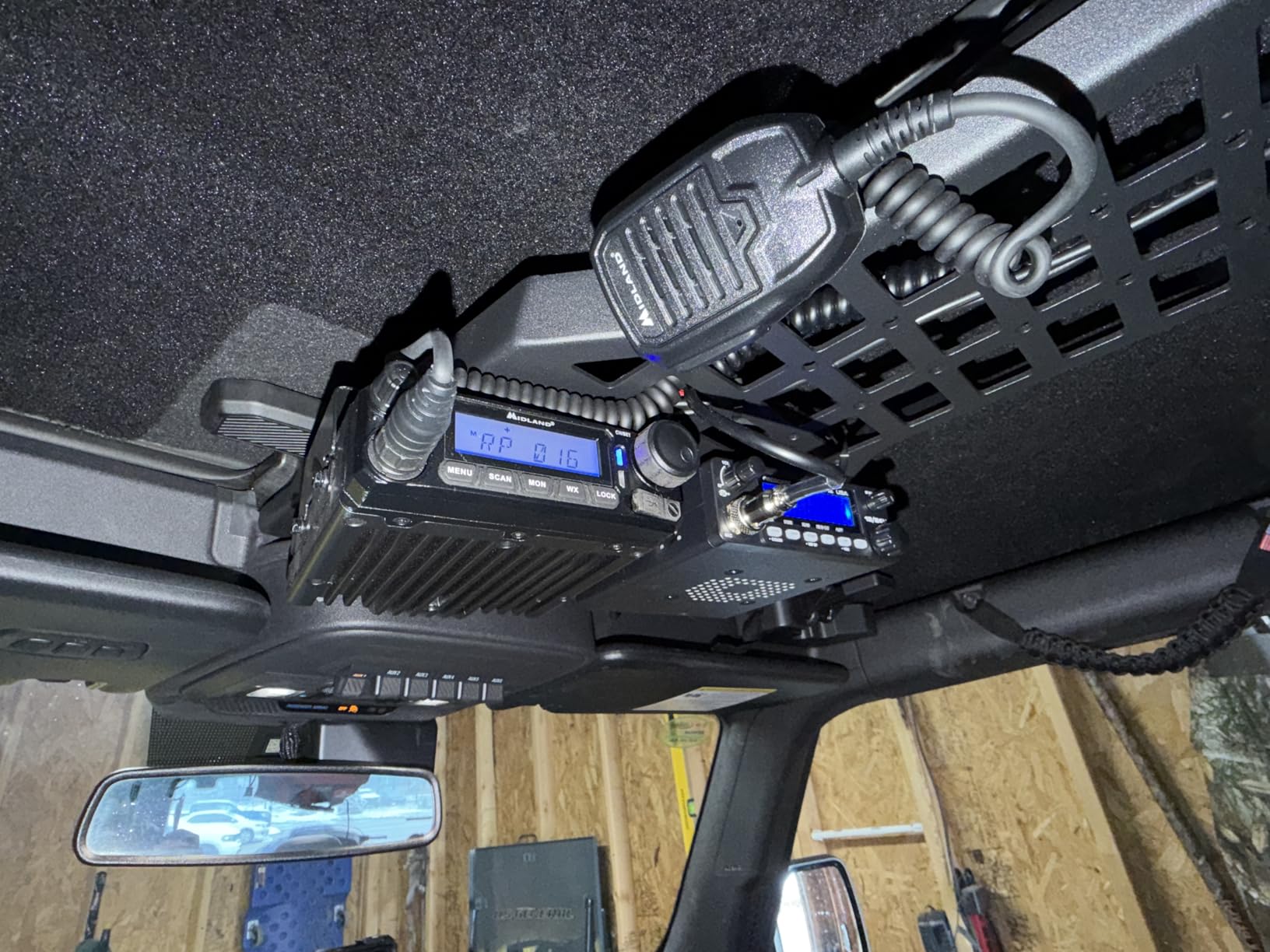 President Johnny III USA 40 Channel CB Radio 12 or 24V, Black customer photo 1