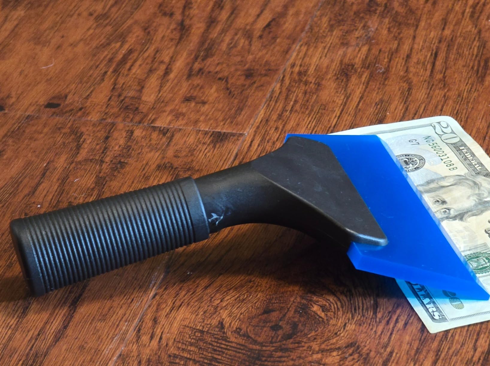 EHDIS Small Squeegee 5 inch Rubber Window Tint Windshield Scraper for Car,Glass, Mirror, Shower, Door,Bathroom Cleaning(Blue) customer photo 2