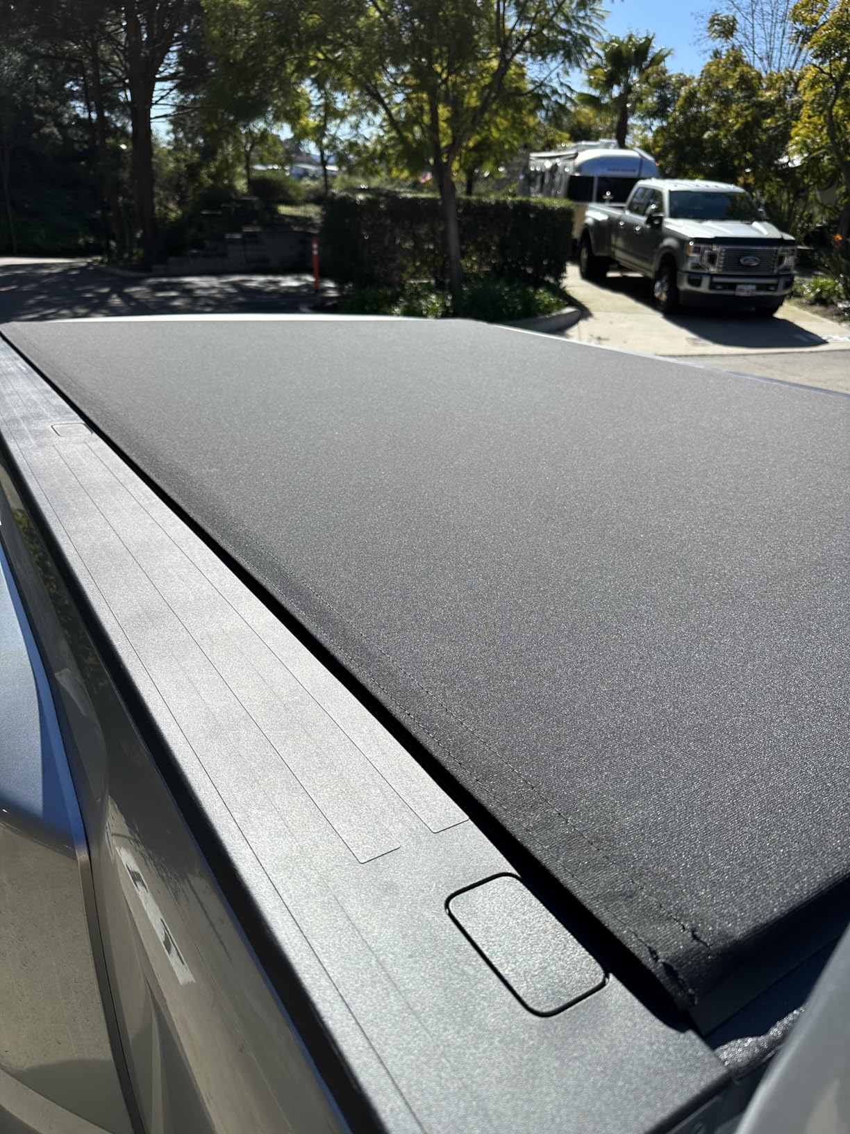 RealTruck TruXedo TruXport Soft Roll Up Truck Bed Tonneau Cover | 279601 | Fits 2017 - 2025 Ford F-250/350/450 Super Duty 8' 2