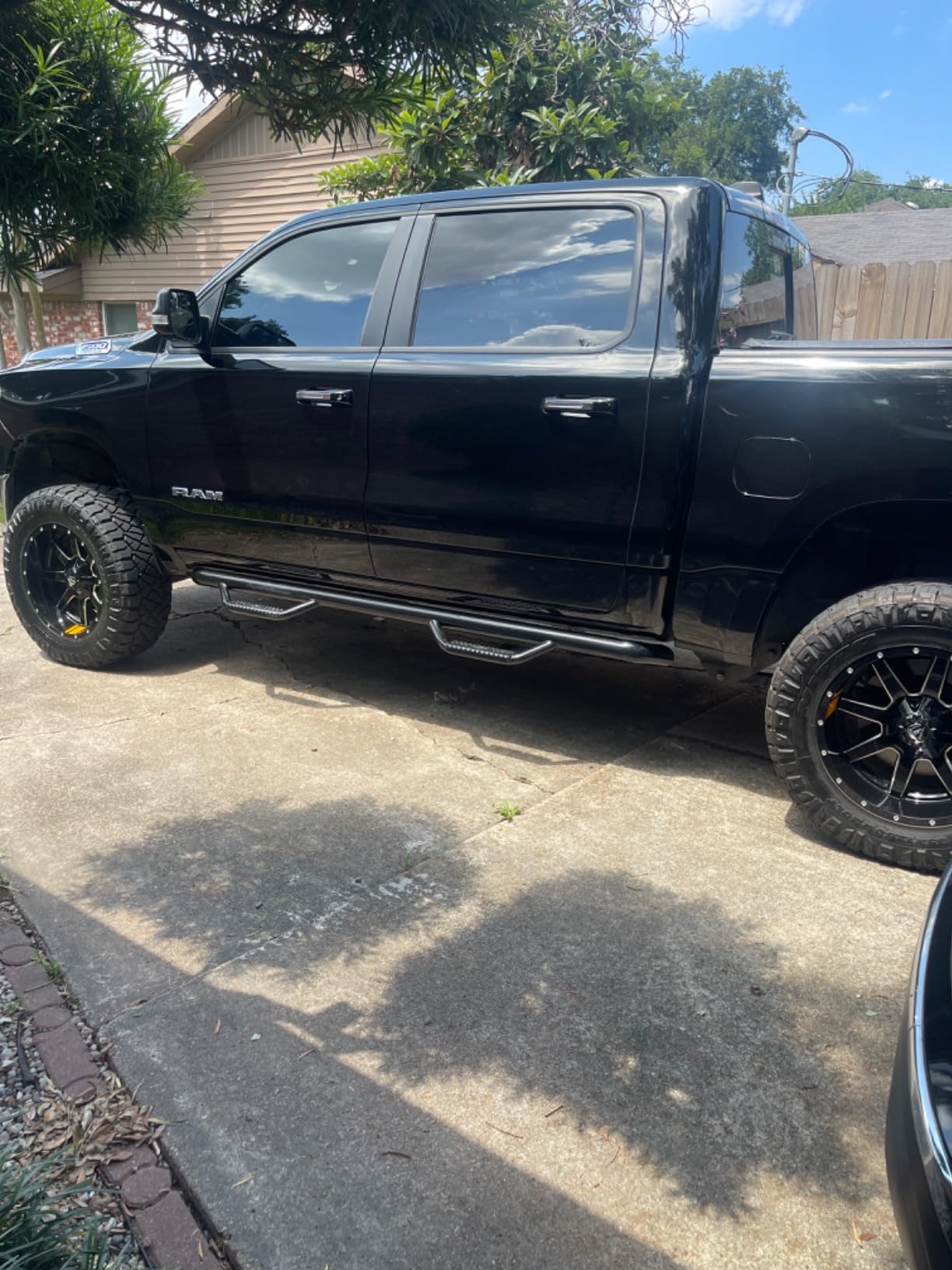 Ridge Grappler All-Season Radial Tire-35x12.50R20LT F 125Q customer photo 2