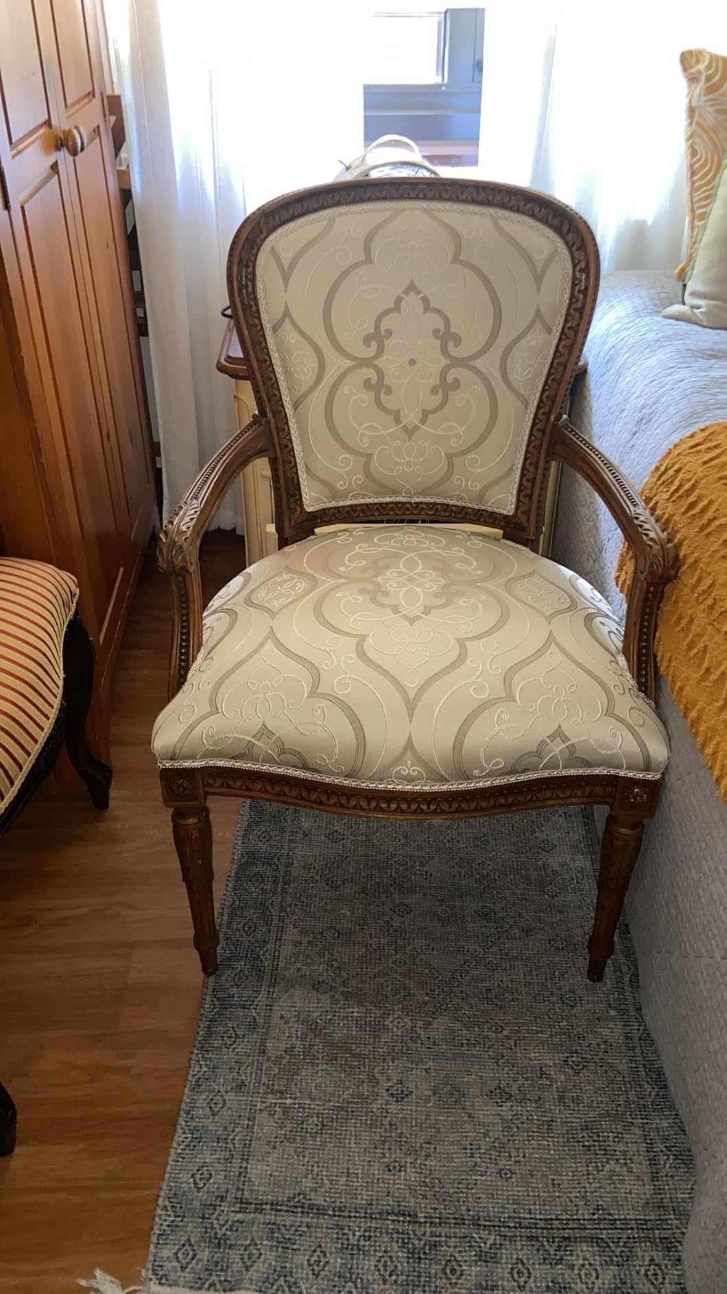 meite MT7116 Pneumatic Staple Gun, 22 Gauge 71 Series 3/8-Inch Crown 1/4-Inch to 5/8-Inch Length Air Upholstery Stapler Gun customer photo 1