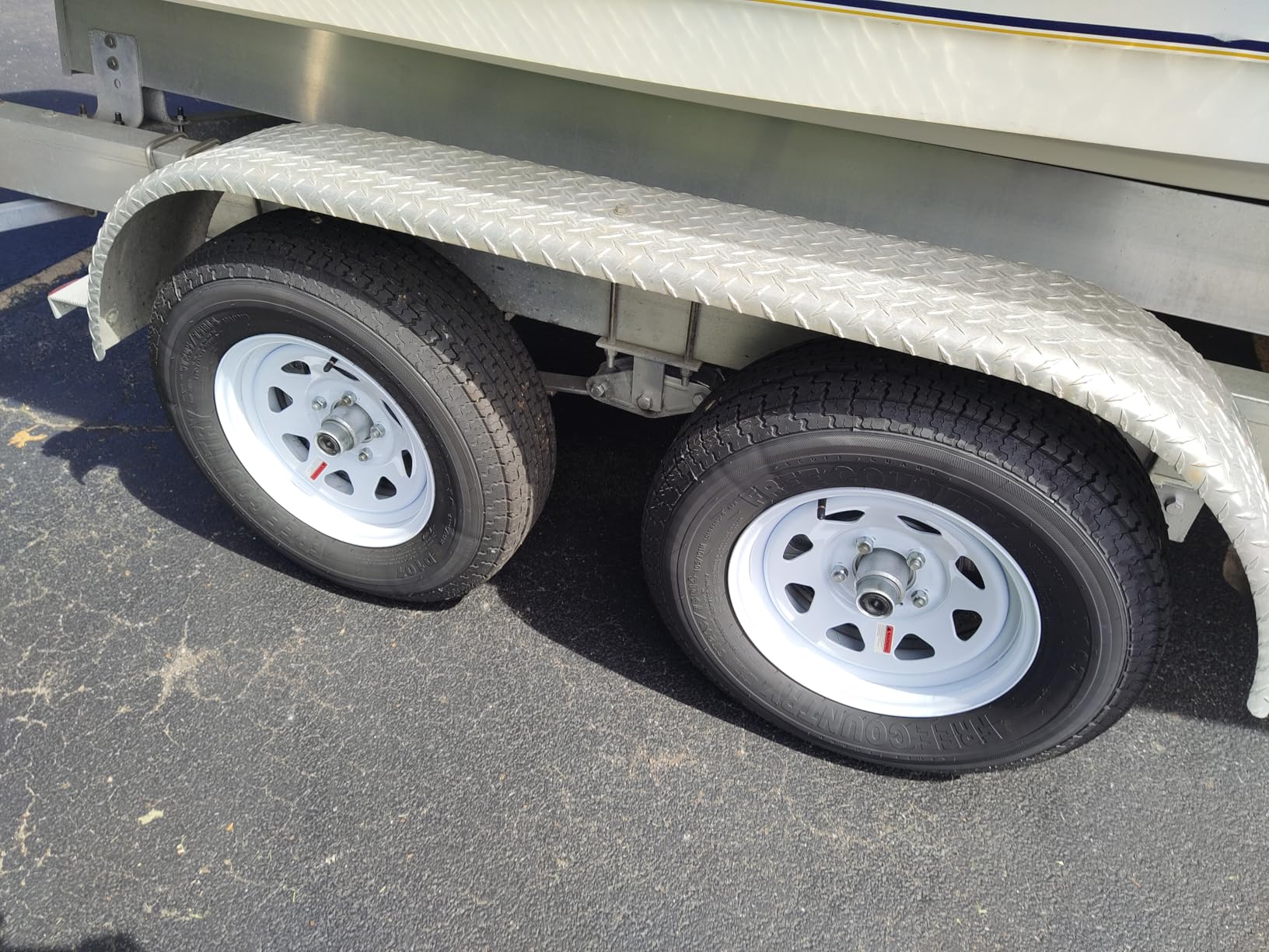 Free Country Grand Ride Set 4 Trailer Tires ST225/75R15 10 Ply Load Range E Steel Belted Radial w/Featured Scuff Guard customer photo 2