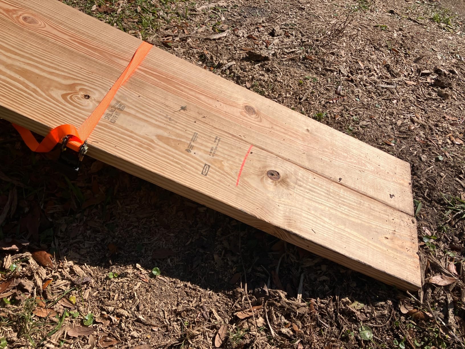MaxxHaul Aluminum Ramp Top Kit 2 Pack Turns 2x8 Boards into Utility Loading Ramps 1400 lb Capacity with Non‑Skid Surface and Tailgate Protective Pads (80439) customer photo 1