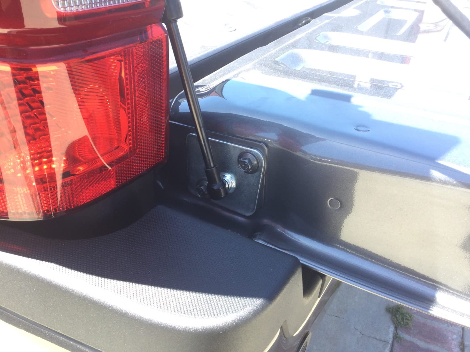 DEE ZEE DZ43205 Tailgate Assist Shock customer photo 2