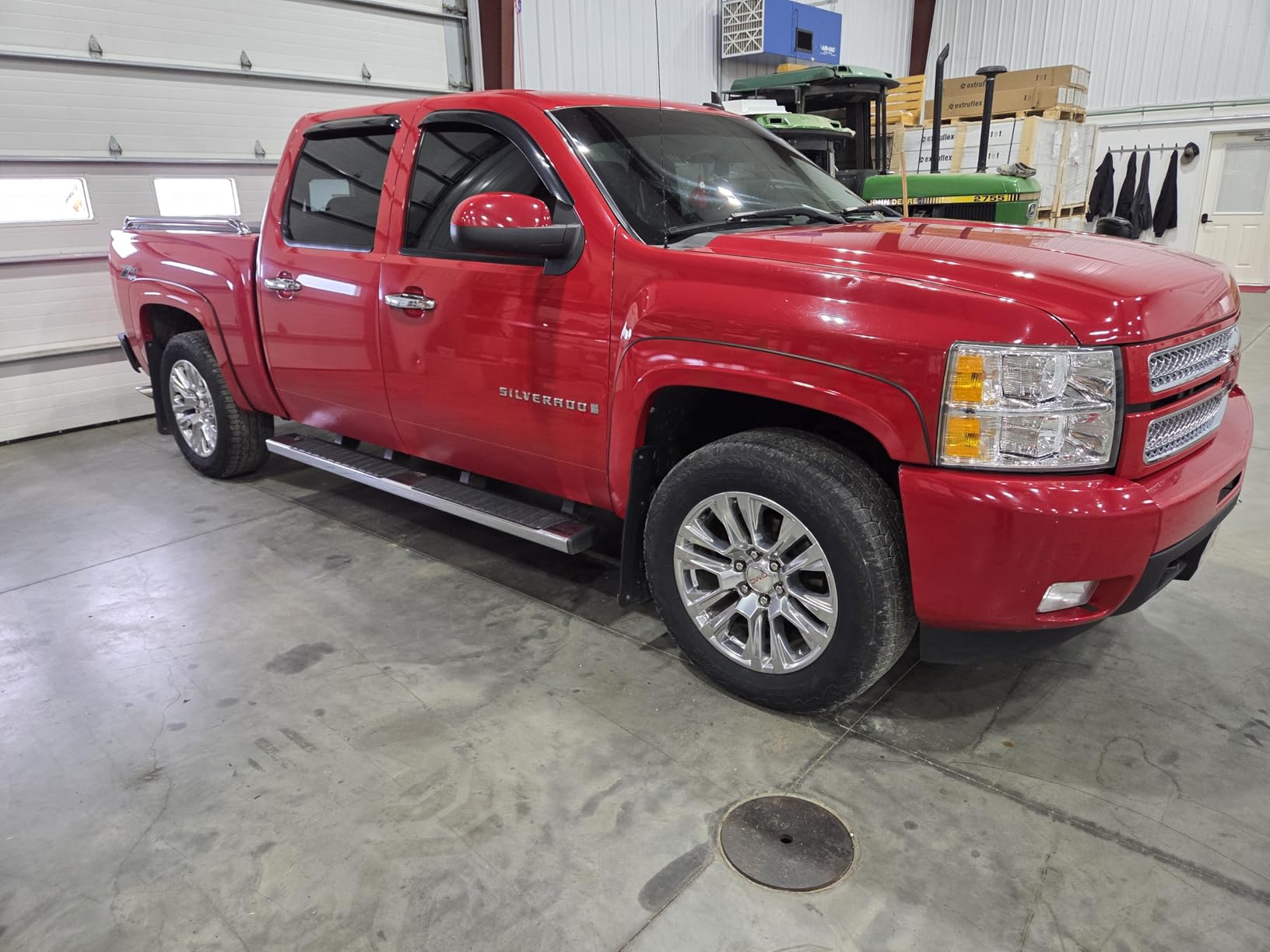 Tyger Auto TG-FF6C4298 for 2007-2013 Chevy Silverado 1500 5.8' Short Bed, Paintable Fine-Textured Matte Black Factory Style Fender Flare Set, 4 Piece customer photo 2