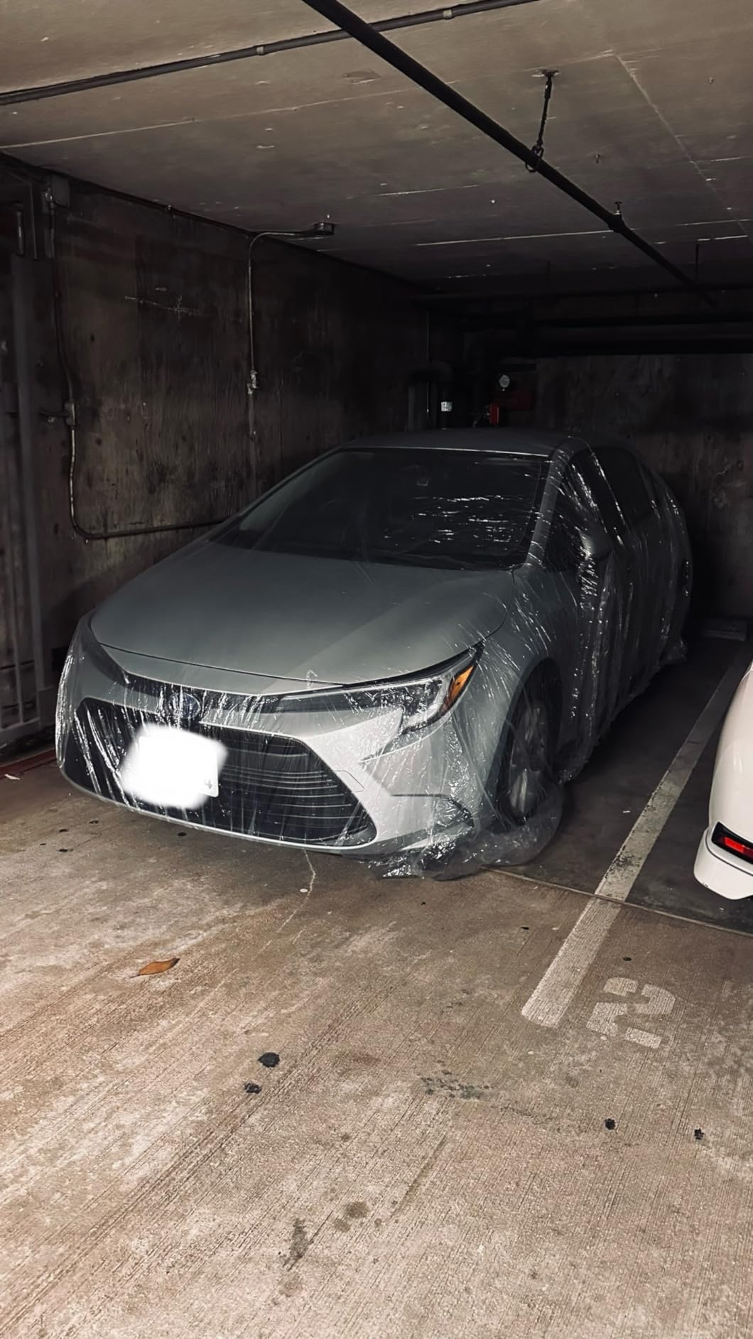 West Lake Universal Clear Disposable Car Cover for SUV, Sedan, Sport Cars, Antique Cars up to 22' x 12' customer photo 2