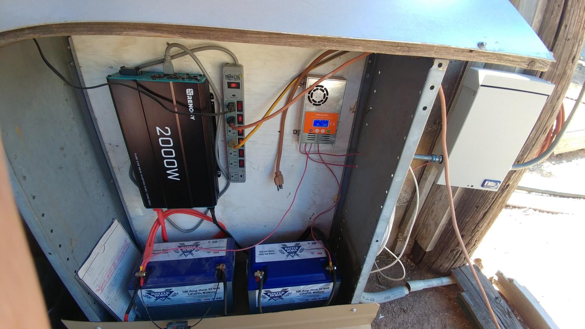 Battle Born 100Ah 12V Lithium-Ion (LiFePO4) RV, Marine, Solar, & Off Grid Battery - Internal BMS, High & Low Temperature Protection customer photo 1