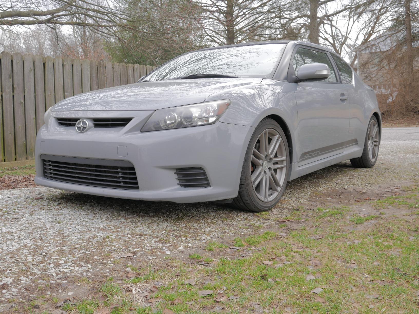 Chemical Guys 10-Piece Arsenal Builder Car Wash Kit with Foam Gun, Bucket, and 3 - 16 fl oz Car Care Products & Chemicals - Works with Garden Hose for Trucks, SUVs, Motorcycles, and More customer photo 2