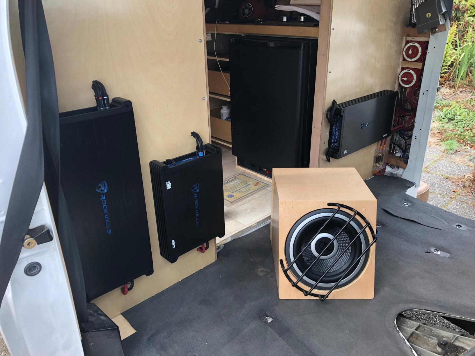 Rockville dB12 2000 Watt Peak/500w RMS Mono 2 Ohm Amplifier Car Amp, Bass Knob customer photo 2