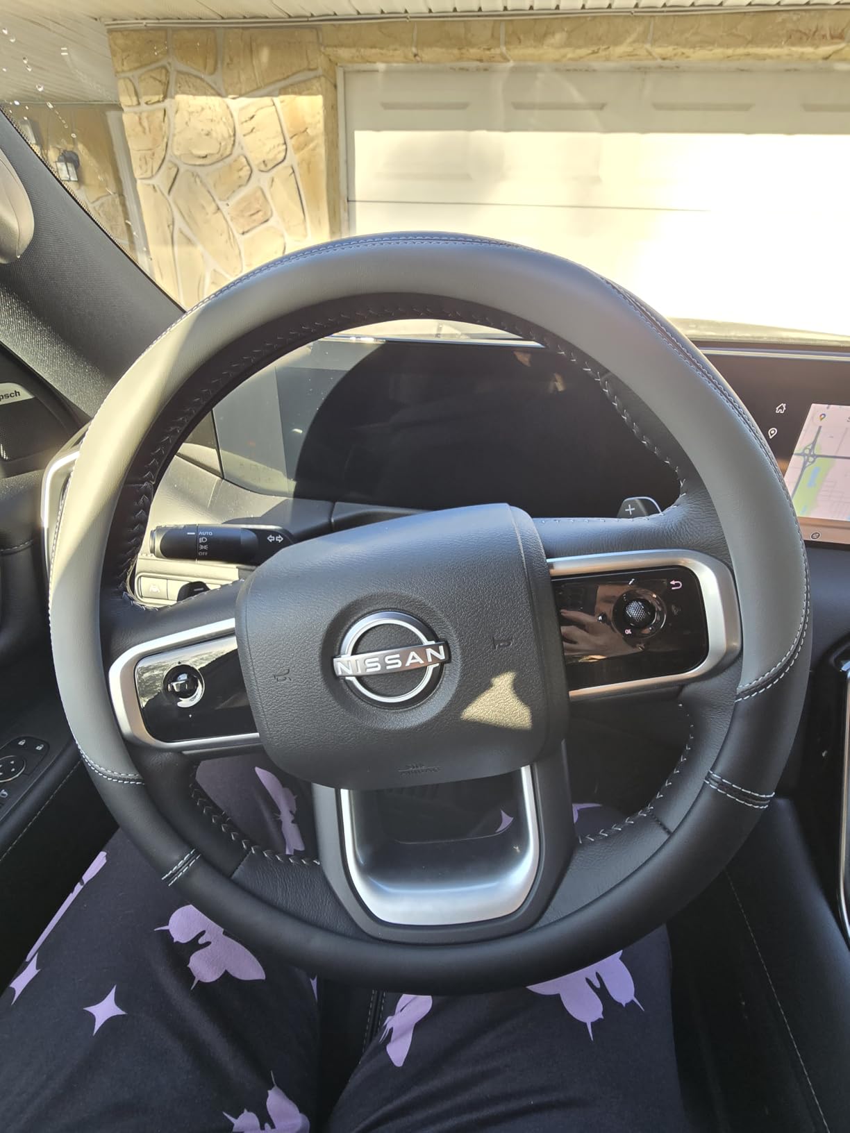 Valleycomfy Microfiber Leather Steering Wheel Cover Universal 15 inch (Black) customer photo 2