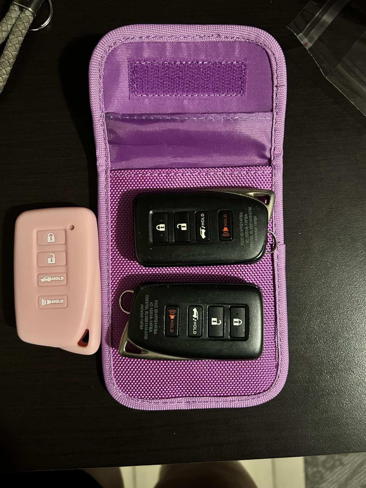Wisdompro RFID Key FOB Protector for Car Key Signal Blocking, WP4697 Faraday Bag for Anti-Hacking, Anti-Theft Pouch customer photo 1
