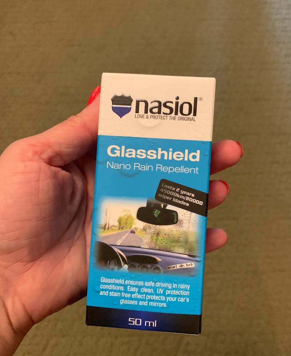Nasiol GlasShield Nano Rain Repellent Spray Kit, Windshield&Glass Ceramic Coating, Super Hydrophobic to 30000 Miles, Super Easy Application Spray&Wipe, Clear Vision for Safe Driving, Easy Ice Removal customer photo 1
