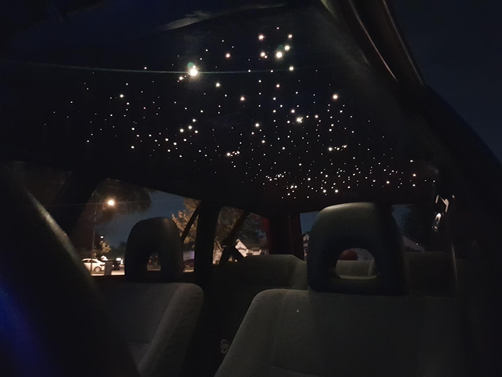 AMKI Twinkle 16w Fiber Optic Star Ceiling Light kit, 450pcs 0.03in 9.8ft Strands Starlight Headliner kit for Car Home Ceiling Decor Sound Activated Bluetooth/APP Remote Control RGBW Light Engine customer photo 2