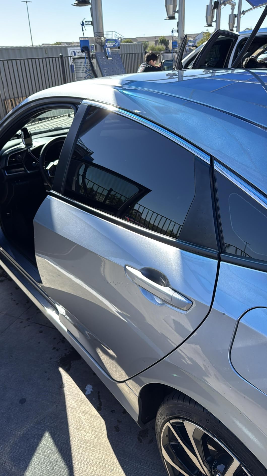 BDK Floor Mats, 4-Piece All-Weather Car Mat with Universal Fit Design, Durable Rubber Car Floor Mats with Capture Ridges, Waterproof for Cars Trucks SUV (Black) customer photo 2