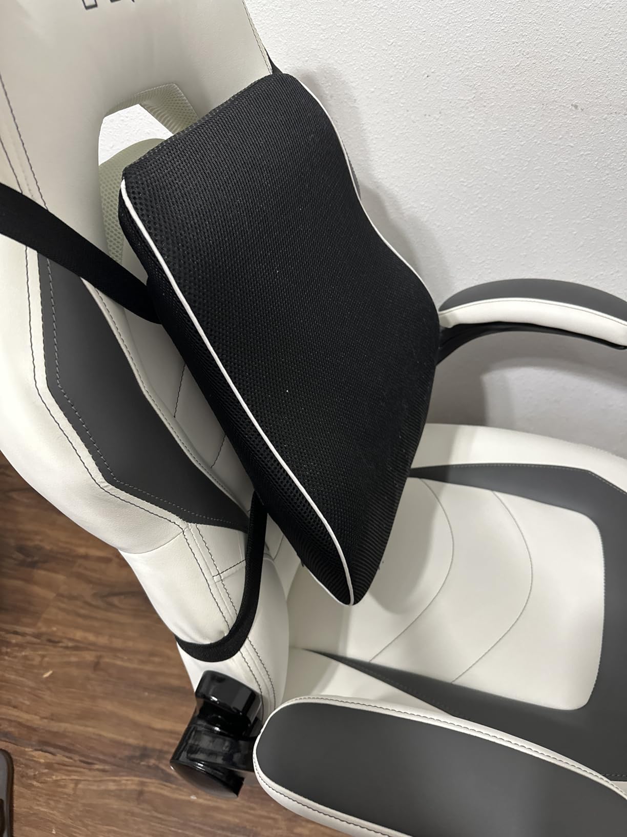 Lumbar Support Pillow for Office Chair, Office Home Essentials,Gifts for Mom,Dad, Back Support Pillow for Car, Chair Cushions,Back Pain Relief Improve Posture,Mesh Cover Double Adjustable Straps customer photo 1