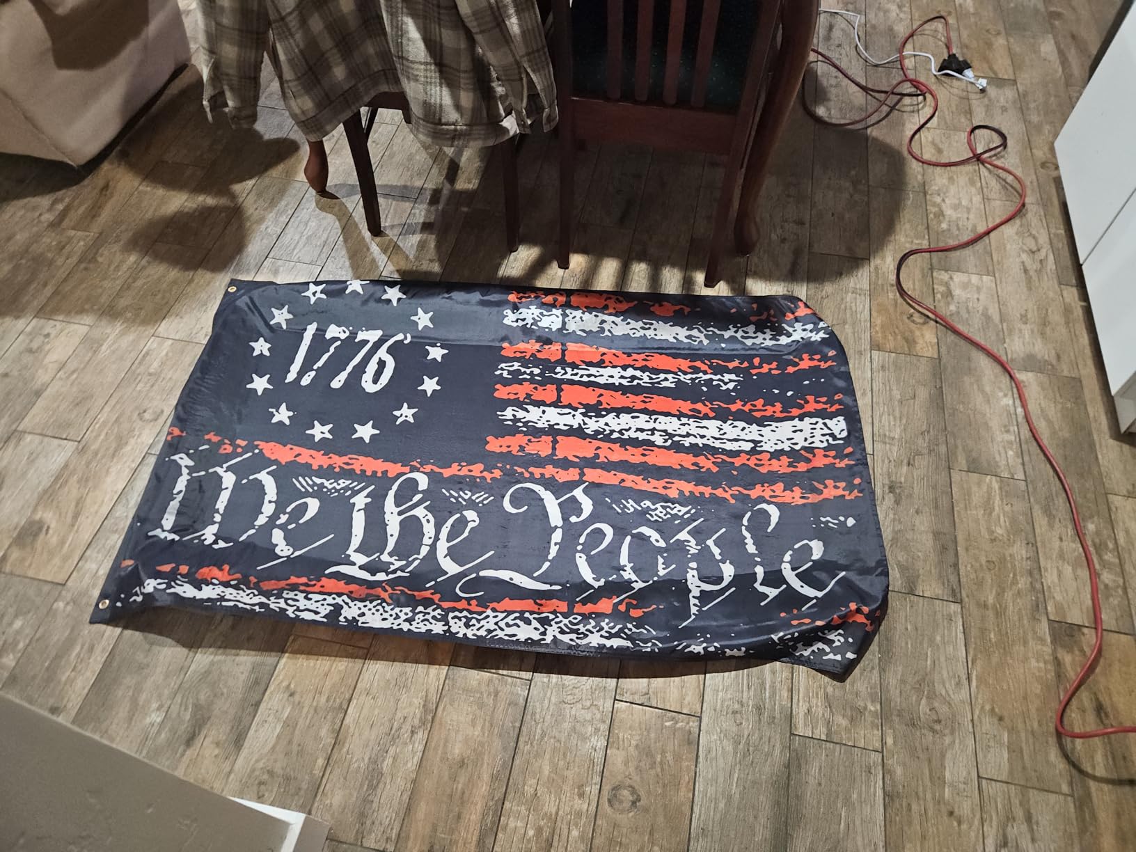 Gorilla Heavy Duty Spray Adhesive, Clear Glue, 14 Ounce (Pack of 1) - All Purpose with Comfort Nozzle for Indoor or Outdoor customer photo 1