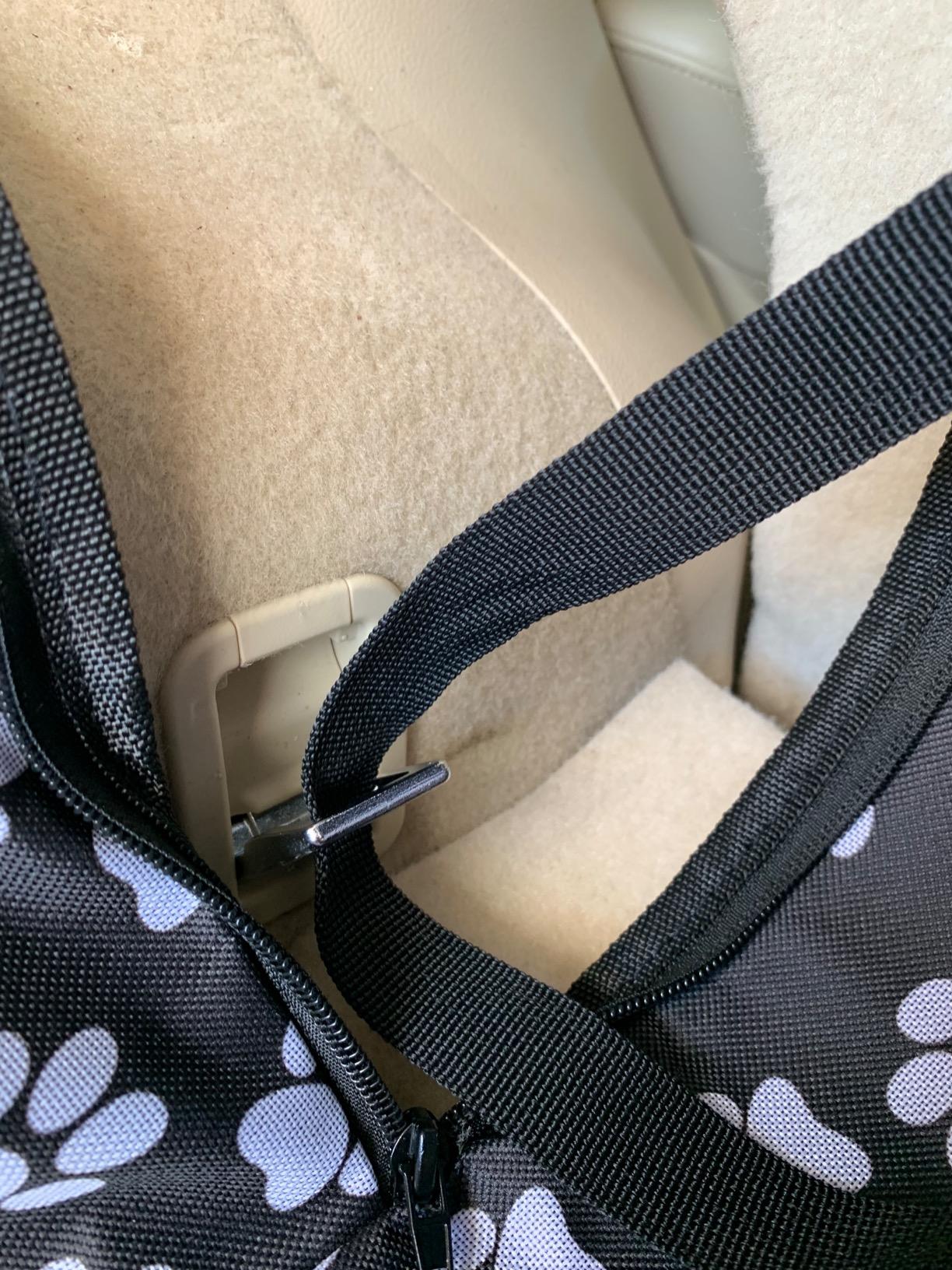 Bushwhacker Cargo Area Dog Barrier for CUV & Mid-Sized SUV 46