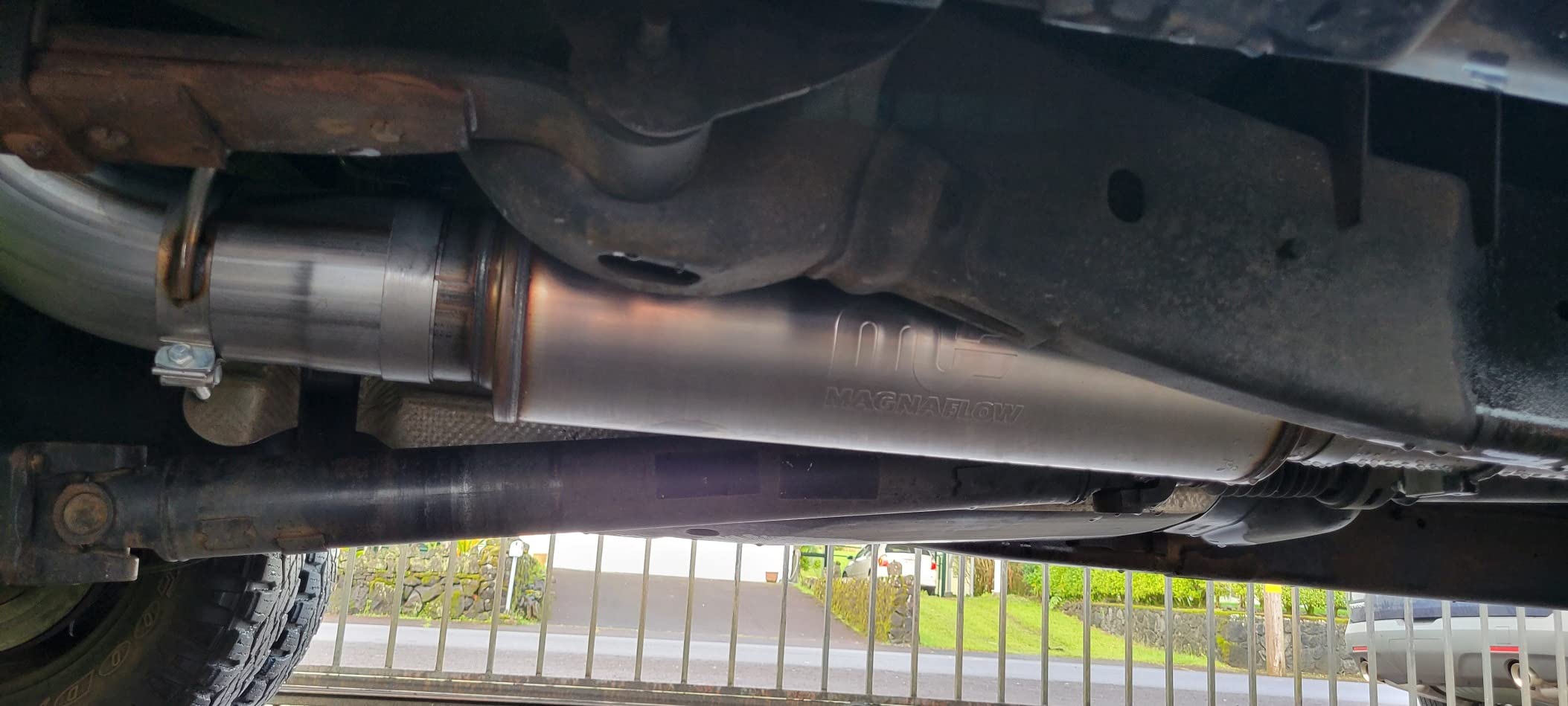 MagnaFlow Cat-Back Performance Exhaust System 17876 - Pro Series, Stainless Steel 5in Main Piping, Single Passenger Side Rear Exit, Satin Finish Muffler with No Tip - Ram Truck Exhaust Kit customer photo 1