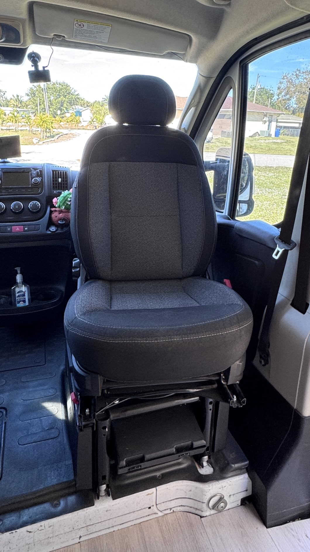 SCOPEMA Passenger Side Seat Swivel for Dodge Ram ProMaster (2013-Current) customer photo 1