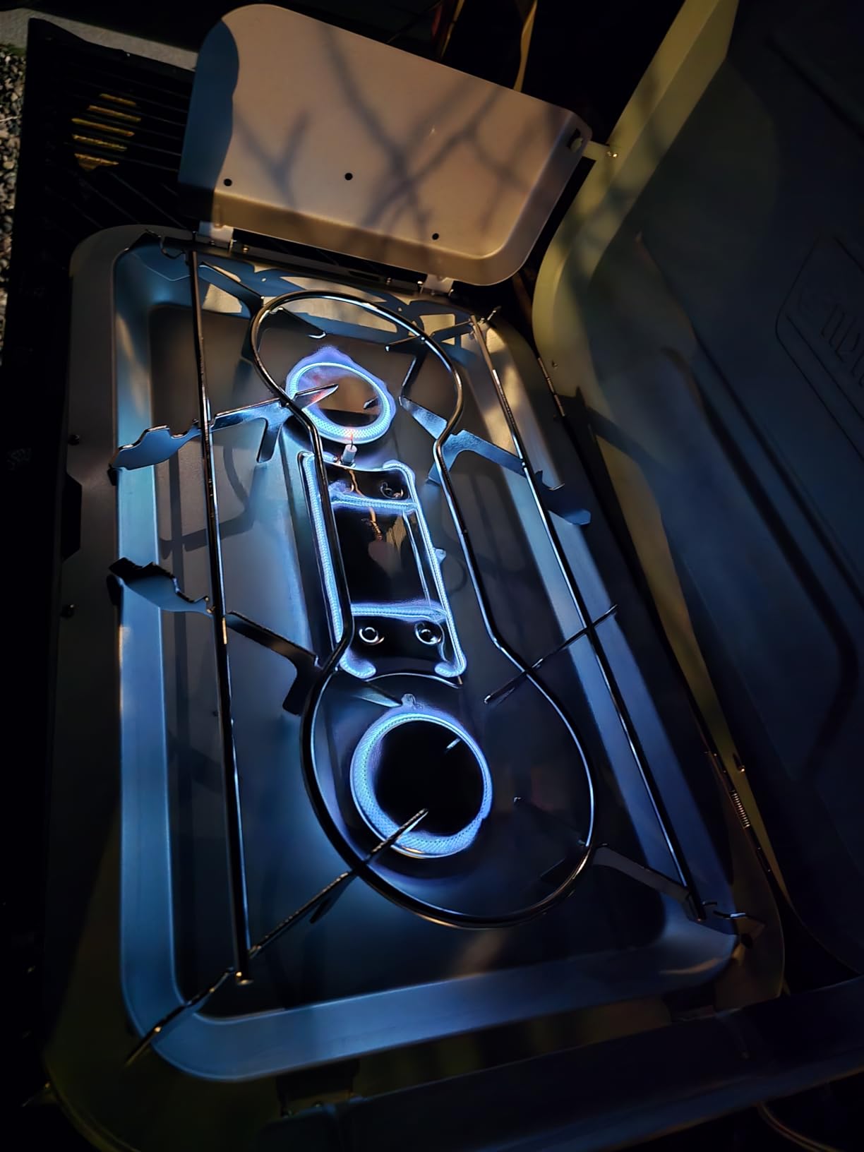 Coleman Cascade 3-in-1 Outdoor Camp Stove, Portable Cooktop with Included Cast-Iron Grill & Griddle Accessories, 24,000 BTUs customer photo 1