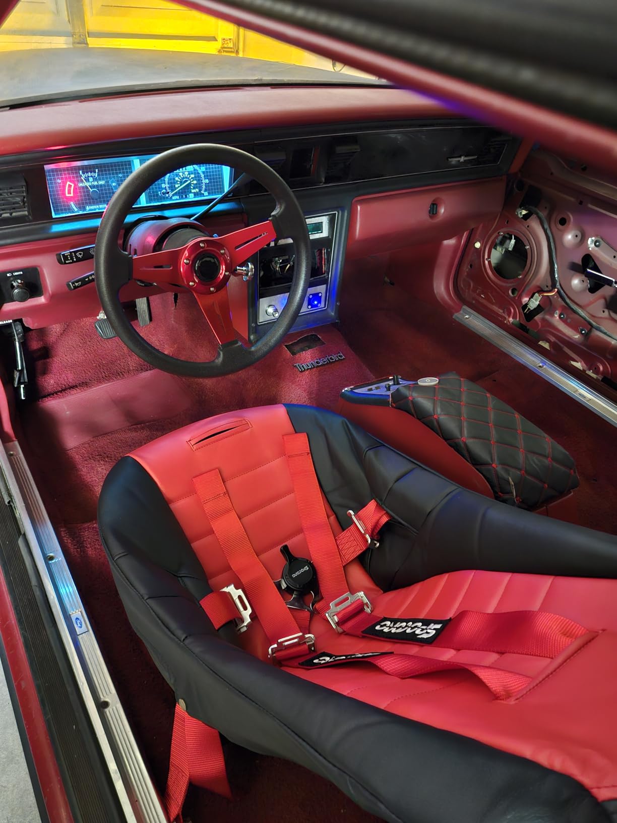 JEGS Pro High Back II Race Seat | Black Polyethylene | Double-Walled Shell | Dimensions 32 Inches High 21 Inches Wide 30 Inches Deep | Seat Cover and Hardware Available Separately customer photo 2