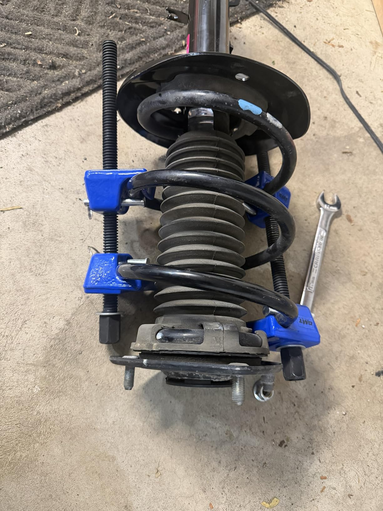 Orion Motor Tech 2pc Macpherson Strut Spring Compressor Tool Set with 10.5