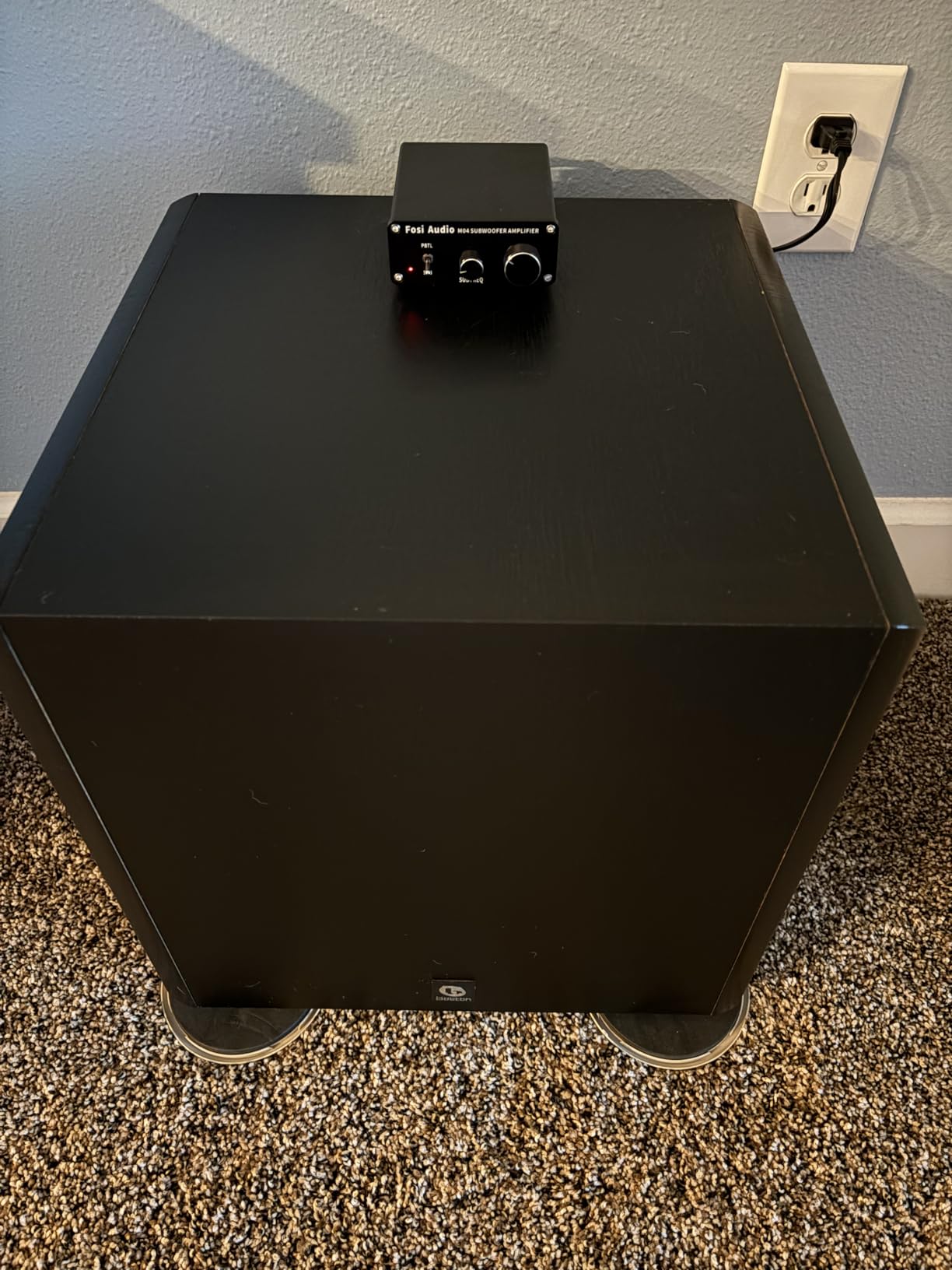 Fosi Audio M04 Subwoofer Amplifier for Home Theater Mono Channel Digital Class D Integrated Power Amp for Passive Speakers Subwoofer customer photo 2