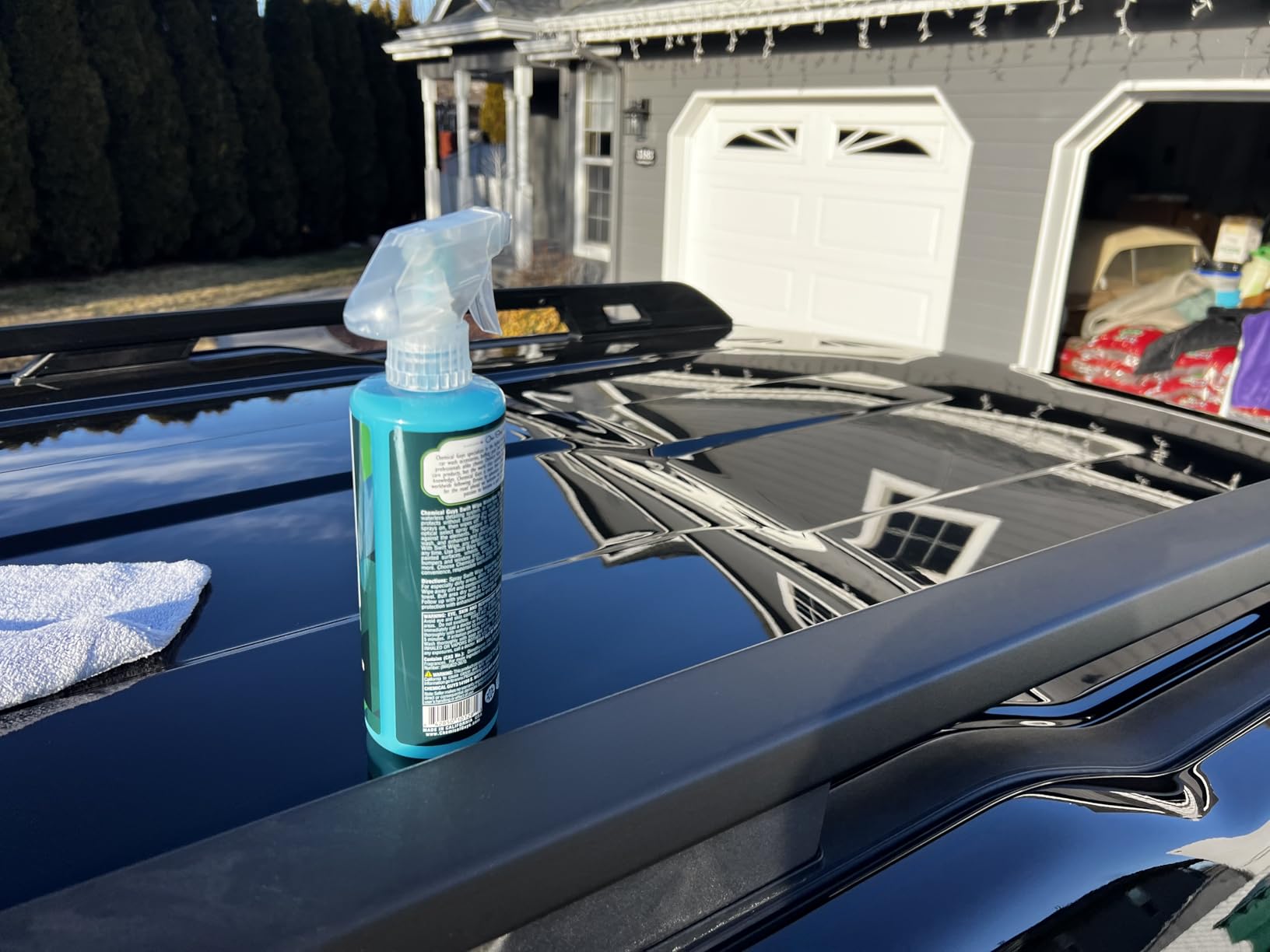 Chemical Guys Swift Wipe Sprayable Waterless Car Wash Spray - Spray and Wipe to Safely Clean and Shine Cars, Trucks, Motorcycles, RV & More, High Lubrication Formula, 16 oz customer photo 1