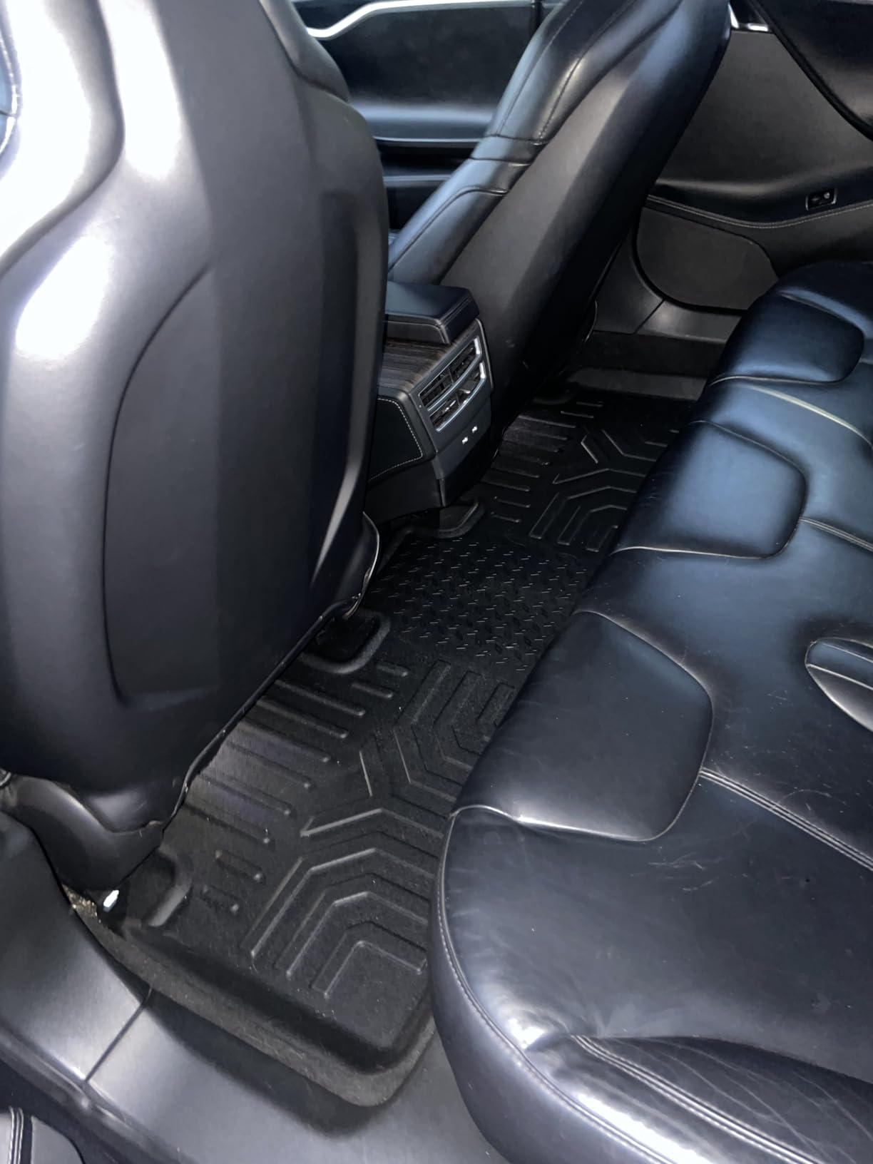 KIWI MASTER Floor Mats for 2009-2018 Dodge Ram 1500/2500/3500 Crew Cab, 2019-2024 Ram 1500 Classic Crew Cab, All Weather Car Mats, Custom Fit TPE Floor Liners, Front & Rear 2 Row, Black customer photo 1