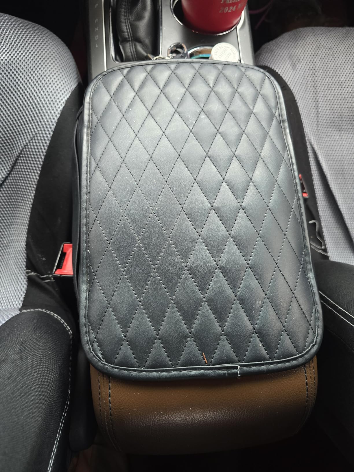 ESKONKE [Upgraded] Car Center Console Cover with 2 Storage Bags - Premium Nappa Leather Armrest Cover, Scratch & Wear Resistant, Waterproof Car Interior Accessories (Black) customer photo 1