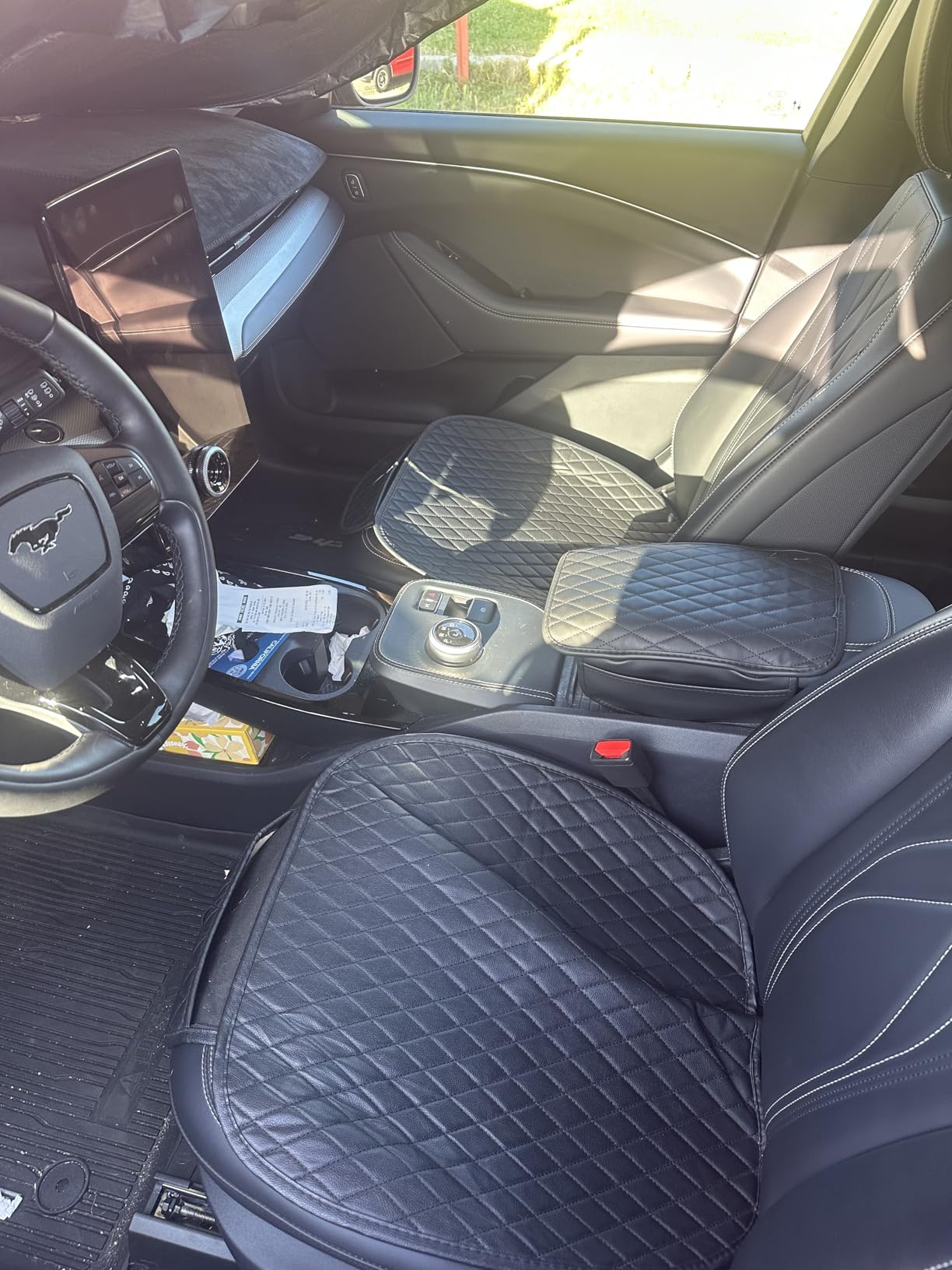 ESKONKE [Upgraded] Car Center Console Cover with 2 Storage Bags - Premium Nappa Leather Armrest Cover, Scratch & Wear Resistant, Waterproof Car Interior Accessories (Black) customer photo 2