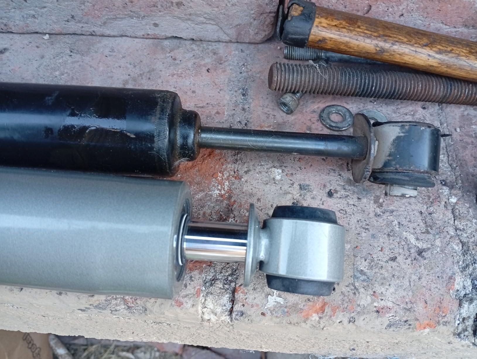 Rough Country N3 Steering Stabilizer for Jeep TJ, YJ, XJ, ZJ & GM - 8731730 customer photo 1