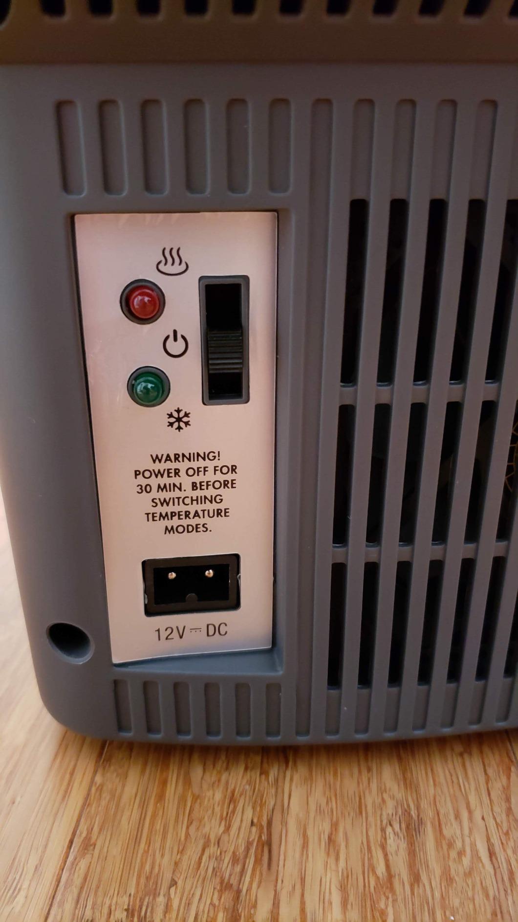 Wagan EL6206 12V 6 Quart Personal Thermoelectric, 6 Liter Capacity, Portable Electric Cooler Warmer with 12/24V DC, Small Fridge for Car, RV, and Camping Use, UL Listed customer photo 1