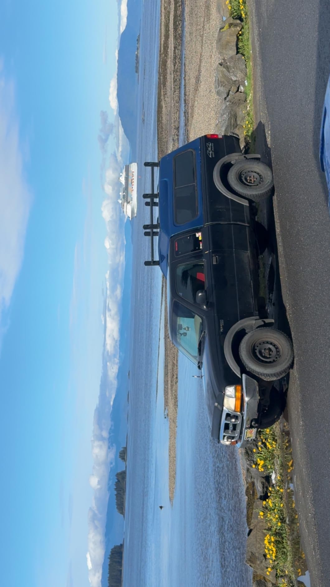 Model DX36 Universal Pickup Truck Cap & Topper 3 Bar Ladder Roof Van Rack System Adjustable Steel Cross Bars - Sandy Black customer photo 2
