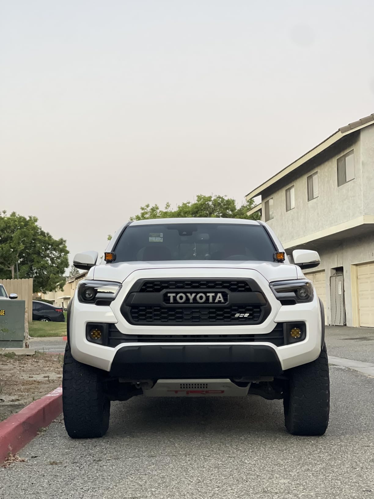 Toyota PTR60-35160-HW Front Skid Plate, 1 Pack customer photo 1