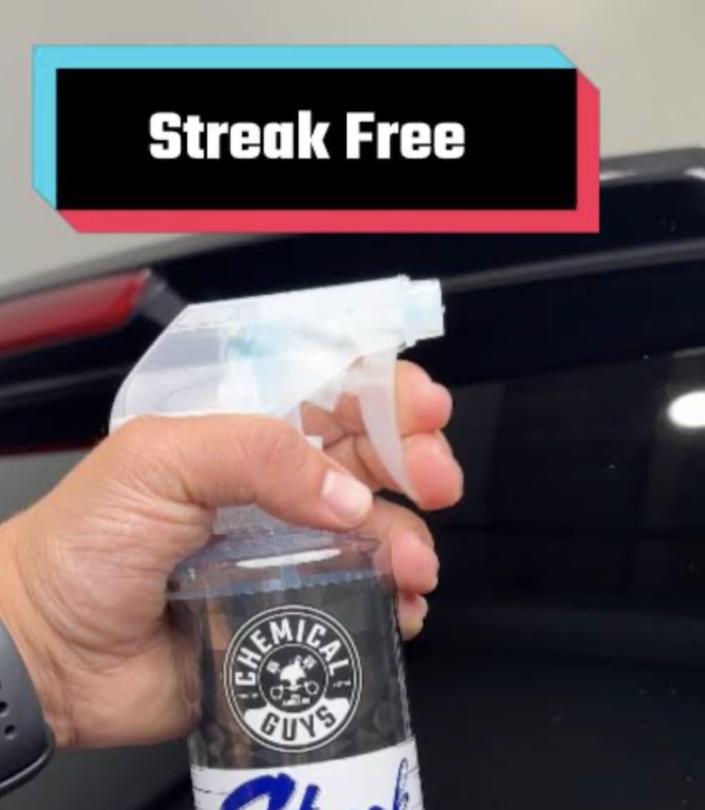 Chemical Guys CLD30016 Streak Free Glass & Window Cleaner (Works on Glass, Windows, Mirrors, Navigation Screens & More; Car, Truck, SUV and Home Use), Ammonia Free & Safe on Tinted Windows, 16 fl oz customer photo 2