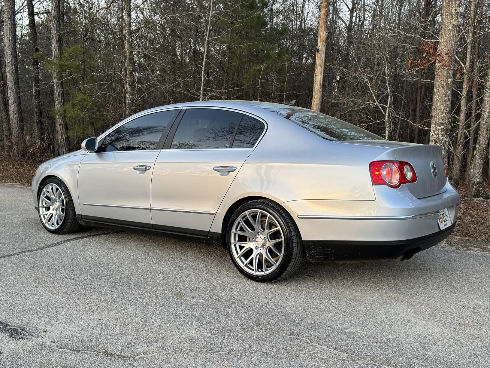 Lexani LXUHP-207 245/45ZR18 100W XL All Season Performance Tire customer photo 1