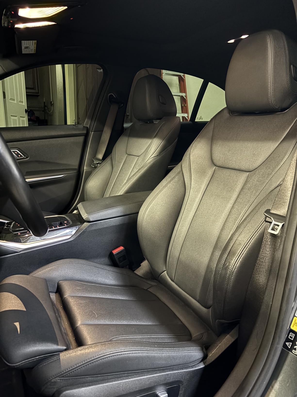 Chemical Guys Leather Cleaner and Conditioner Detailing Kit - Leather Care Kit For Natural, Synthetic, Faux, Pleather, and More for Car Interiors, Apparel, Furniture, Boots & Accessories - 9 Items customer photo 2