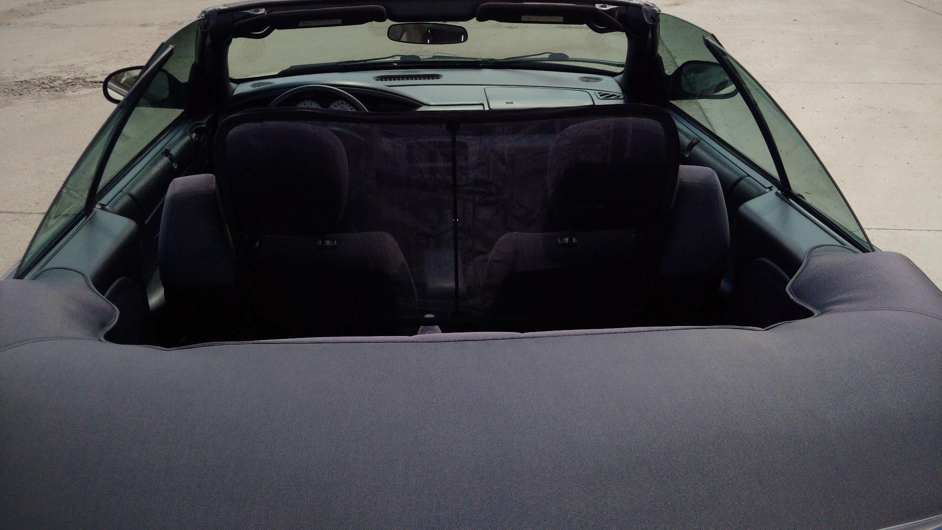 Windscreen Wind Deflector for Convertible Cars - Stop Crazy Hair and Enjoy The Drive customer photo 2