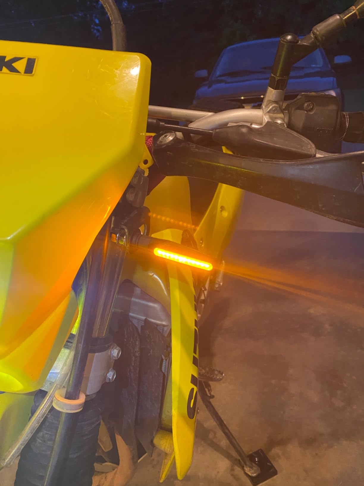 BlyilyB Motorcycle Blinkers Indicator Turn Signal Amber Flowing Sequential Universal Lamp (Pack of 4) customer photo 2