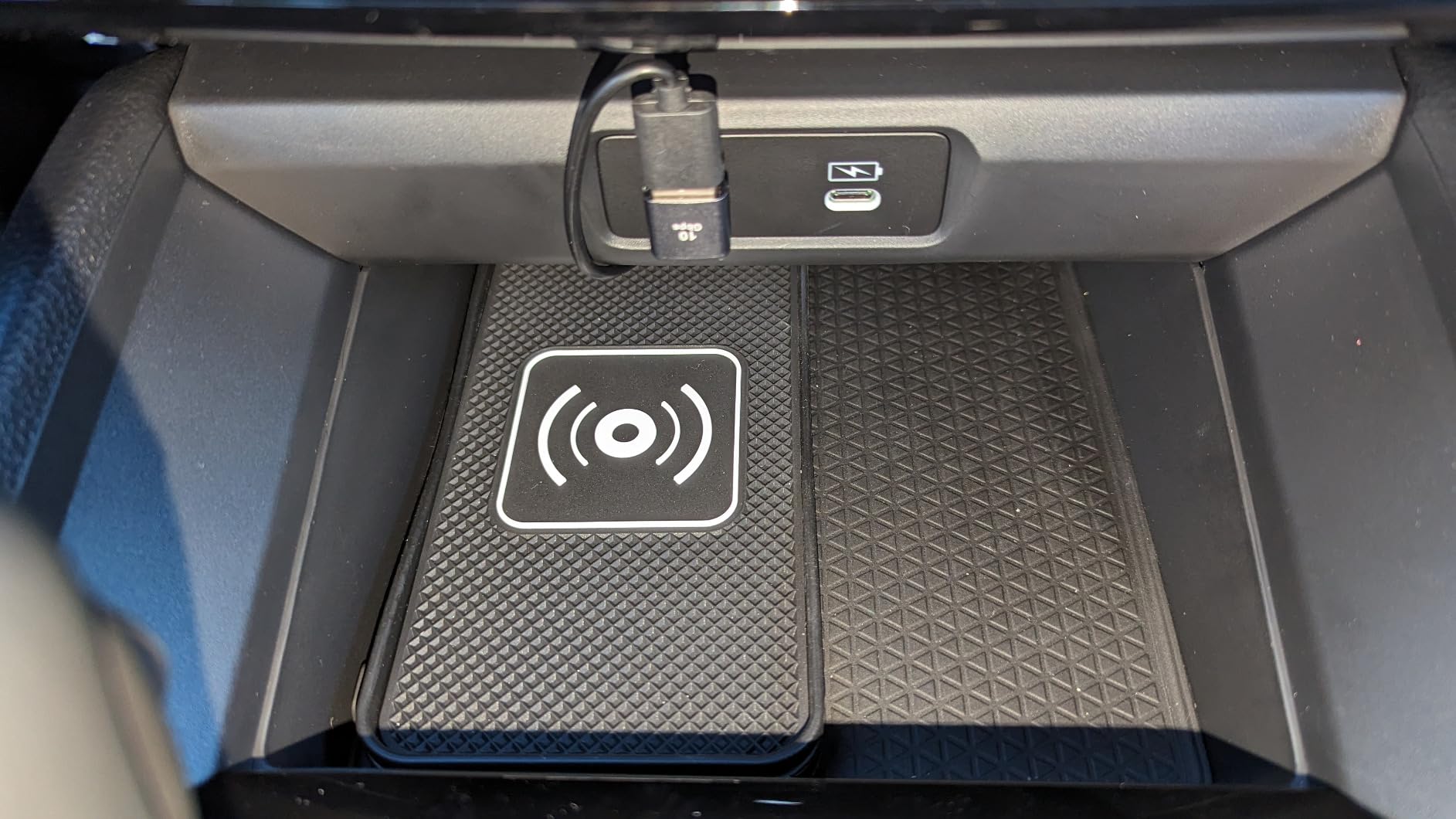 POLMXS Wireless Charger Car Charging pad 15W Fast Wireless Phone Charger Cell Phone Flat Charging mat Compatible with iPhone 11/12/12/14/15 Galaxy S21/S22/S23/24 NOTE10(C3Y) customer photo 1