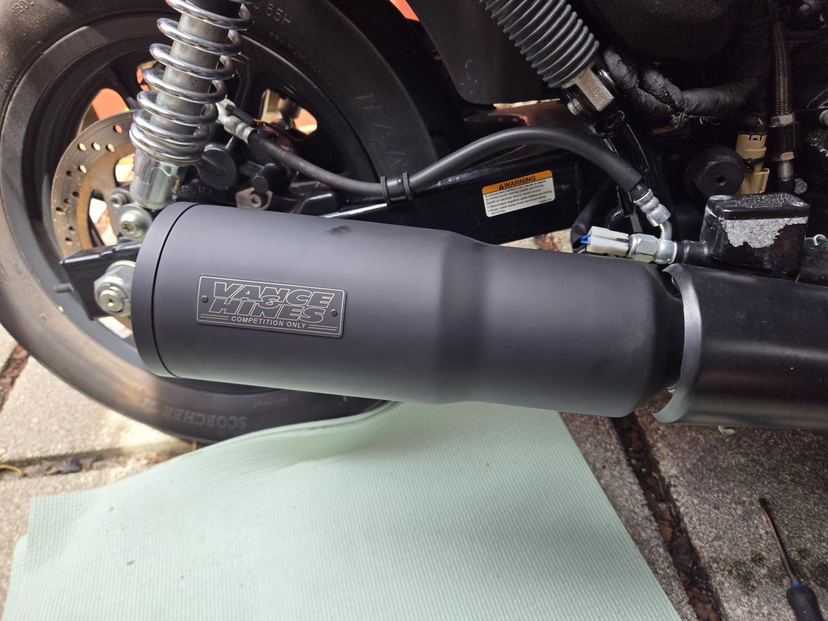 Vance & Hines 47943 Hi-Output Slip-On Muffler customer photo 2