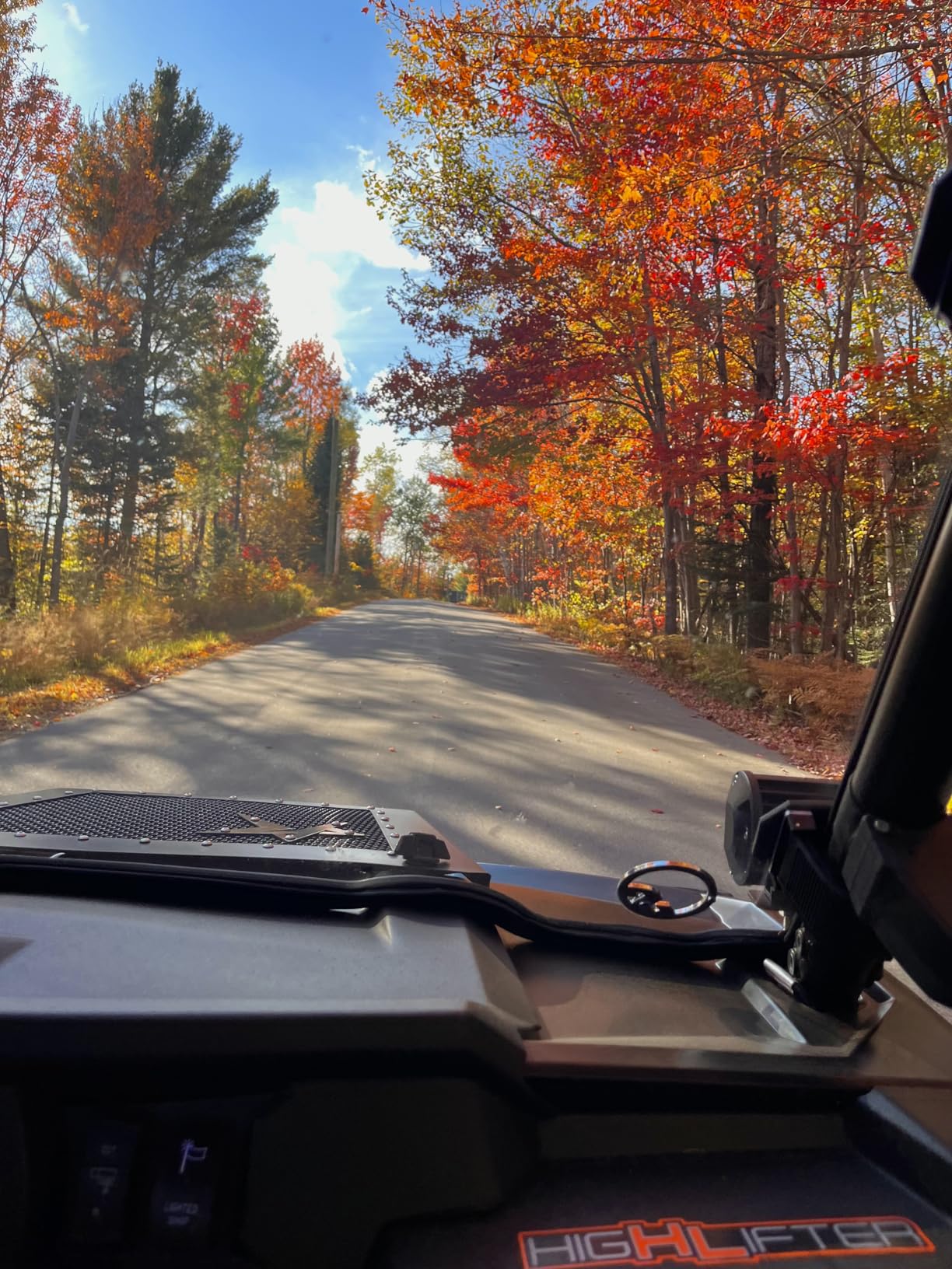 SuperATV Heavy Duty Full Windshield Compatible With Polaris RZR Models | 1/4