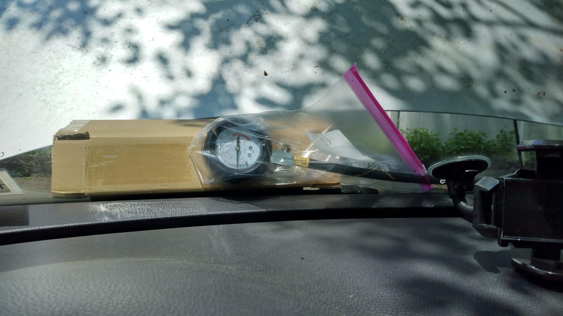 DAYUAN Engine Cylinder Oil Pressure Diagnostic Tester Tool Set customer photo 1