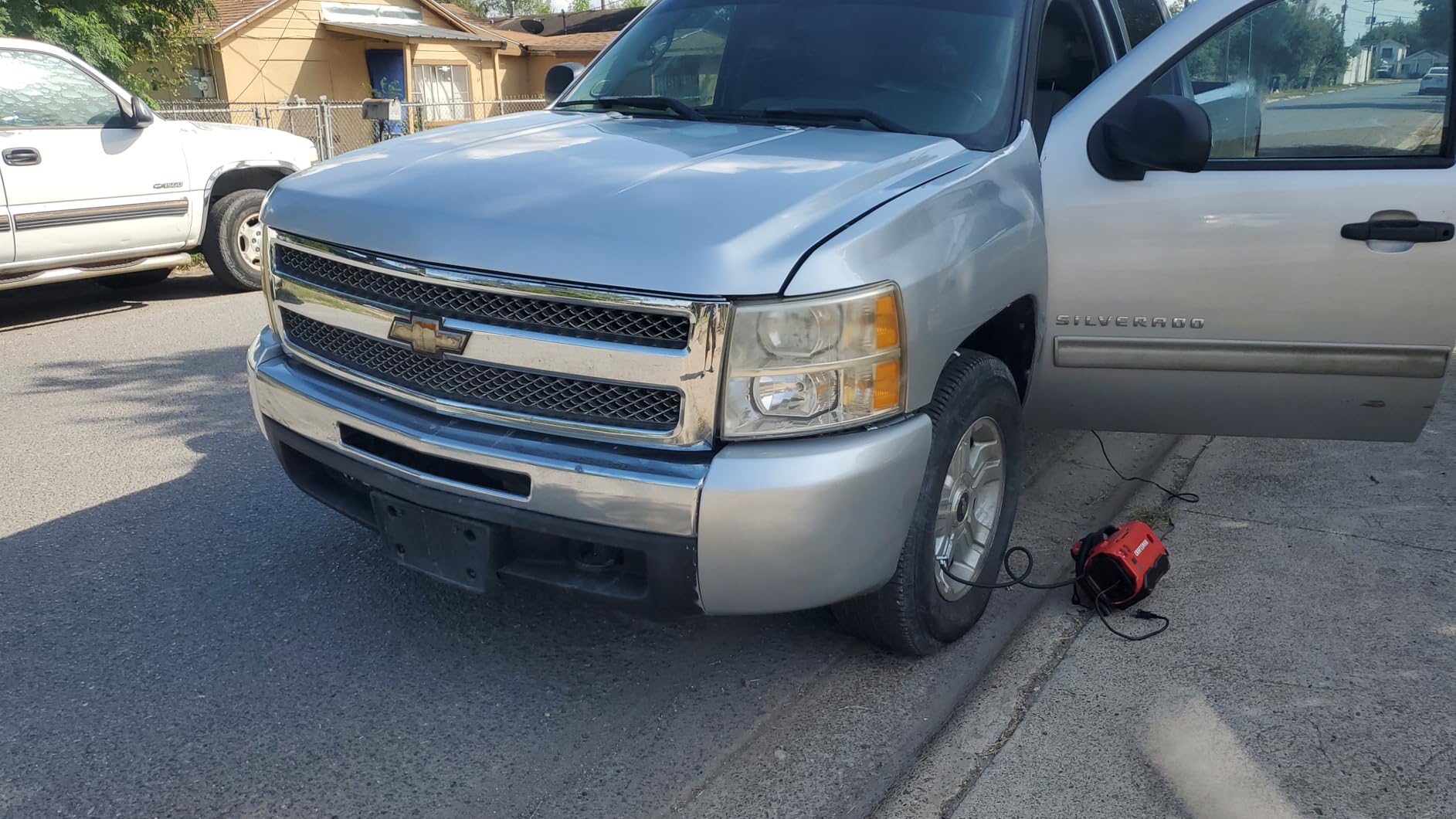 CRAFTSMAN V20 Tire Inflator Portable Air Compressor, Car Air Pump, 3 Modes Tire Pump: Cordless, 120V Corded, and 12V Car Adapter, Battery Sold Separately (CMCE520B) customer photo 1
