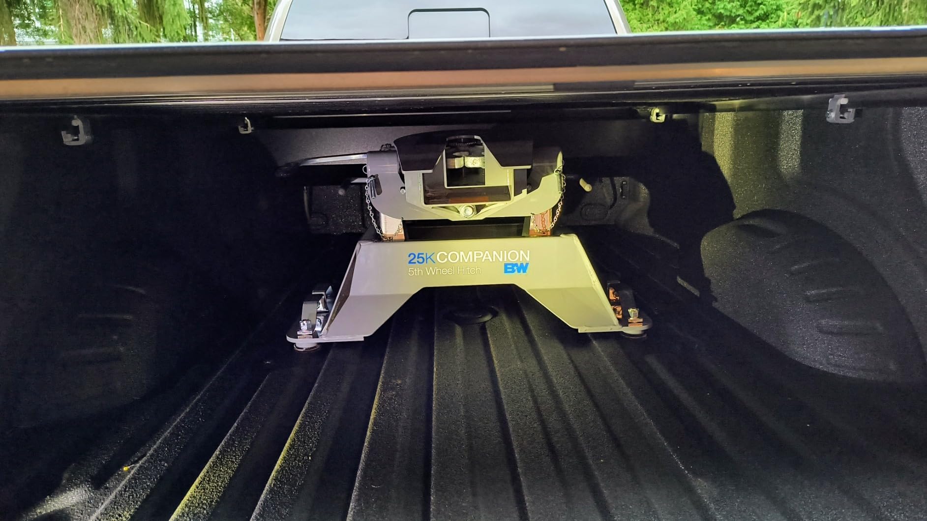 B&W Trailer Hitches 25K Companion OEM Fifth Wheel Hitch - Compatible with Ford OEM Puck System - RVK3305 customer photo 2