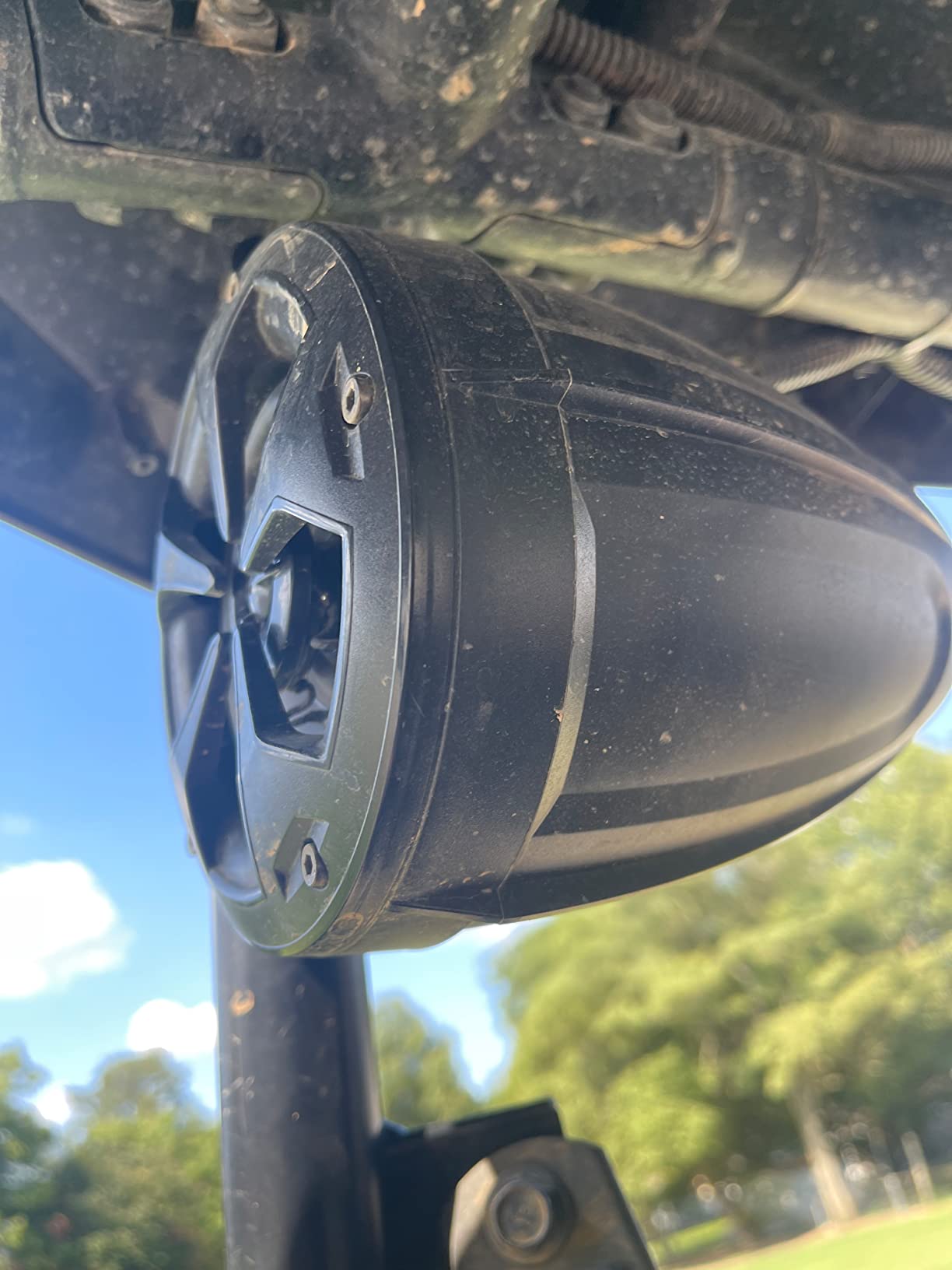 Pyle 2-Way Dual Waterproof Off-Road Speakers, 4 Inch 800 Watt Marine Grade Wakeboard Tower Speakers System, Full Range Outdoor Audio Stereo Speaker for ATV, UTV, Quad, Jeep, Boat - PLUTV41BK, Black customer photo 1