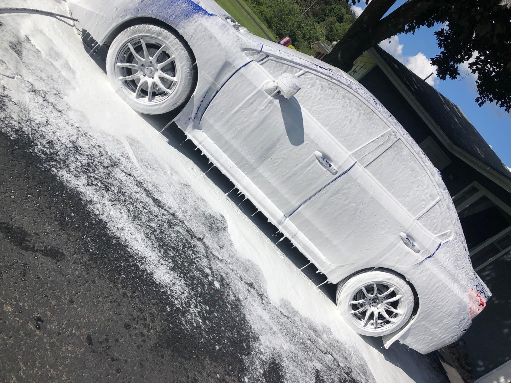 Mothers Triple Action Foam Wash, 100 oz. - pH Balanced, Eco-Friendly, Super-Sudsy, Foam Cannon, Safely Clean Without Stripping Wax, Sealant or Coating, Remove Dirt & Grime, Super Concentrated customer photo 1