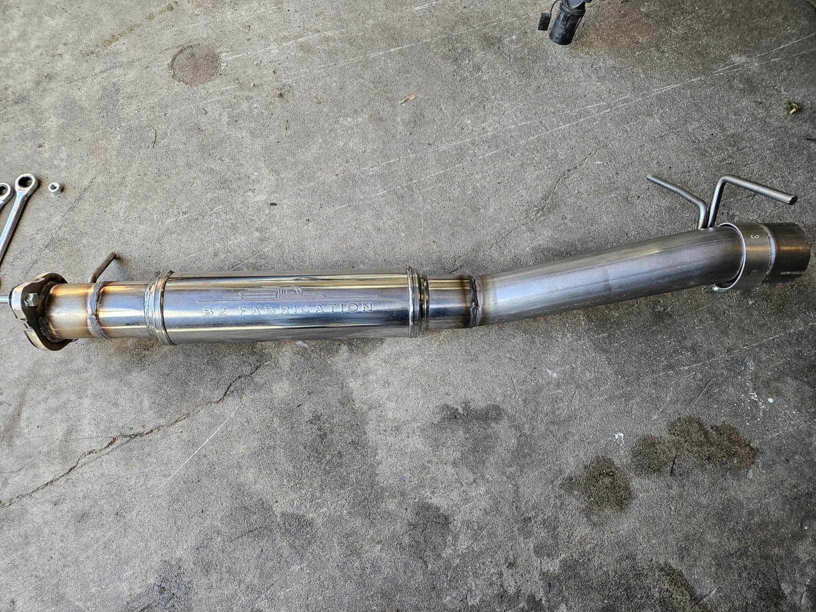 Performance Muffler for Ram 1500 (2019-2024) 5.7L Hemi | 3.6L V6 - Aggressive Sound 14-Inch 409 Stainless Steel Direct Fit Bolt-On Exhaust Upgrade customer photo 2