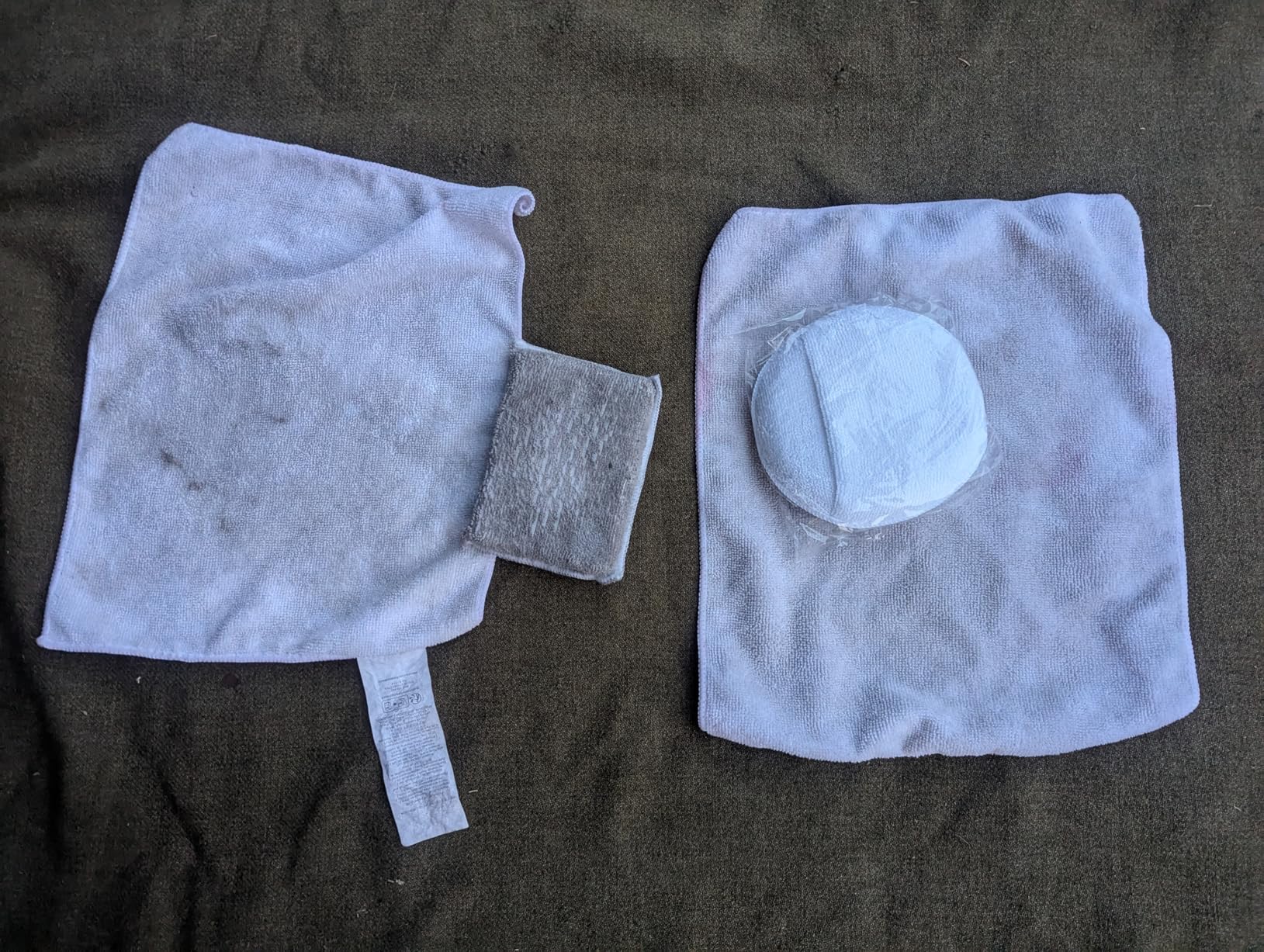 Lexol Leather Conditioner and Cleaner Kit by Lexol, Use on Furniture, Car Interiors, Shoes, Handbags, Includes 2 Application Sponges, Two-Step System, 8 oz Each customer photo 1